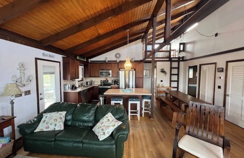 Corolla Cottage | Quaint Beach Cottage in 4WD-OBX
