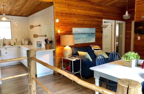 Port Franks Cottage | Quaint, Clean & Updated Cottage- Steps From The Beach.