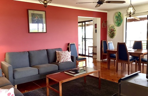 Eppalock Other | Quaint Cottage on Country Victorian Farm, Overlooking Beautiful Vineyard