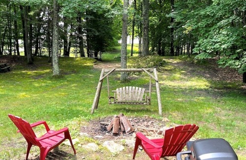 Rapid River Cottage | Quaint Cottage on the Sandy Shores of Lake Michigan