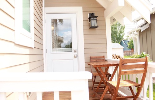 Spearfish House | Quaint craftsman home located in quiet pocket community in the Black Hills