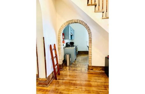 Amistad National Recreational Area House | Quaint Historic Home 🏡 Central Location