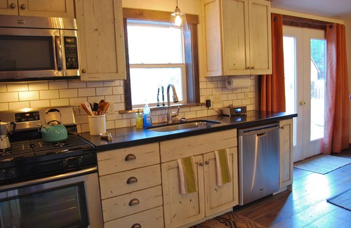 Moab House | Quaint Home In Town With Rural Feel!