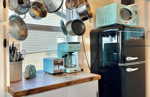 Camano Island House | Quaint Home with Water Views and Close to the Beach!