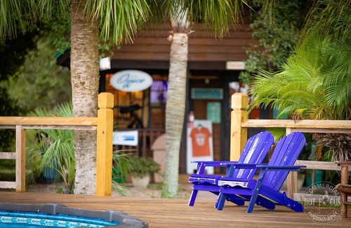 Clewiston House | Quaint rustic cabin, newly remodeled!