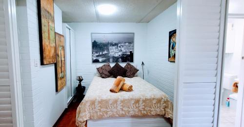 Subiaco Apartment | Quaint & Tranquil Subiaco 1 Bedroom Apartment
