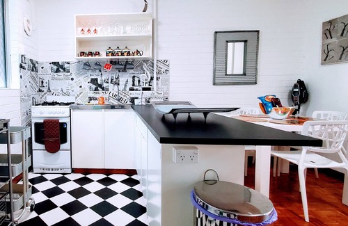 Subiaco Apartment | Quaint & Tranquil Subiaco 1 Bedroom Apartment