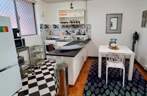 Subiaco Apartment | Quaint & Tranquil Subiaco 1 Bedroom Apartment