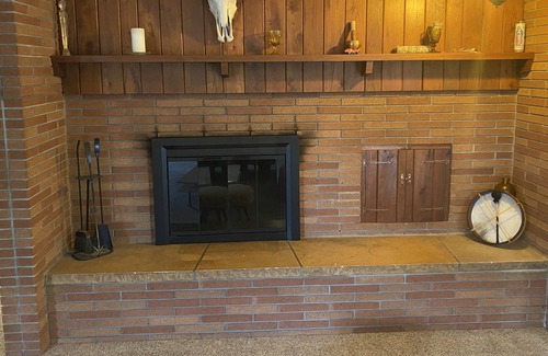 College Hill House | Quaint Vintage Home Near University