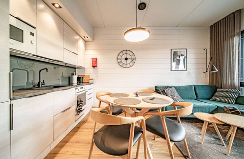 Sirkka Apartment | Quality Chalet, Ski-In Ski-Out in heart of Levi