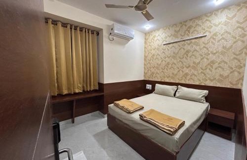 Shivaji Nagar Hotel | Quality Comforts Guest House