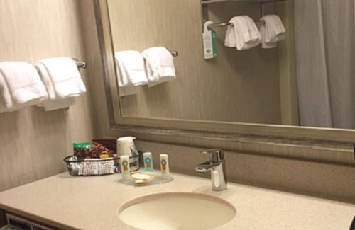 Bedford Hotel | Quality Inn Bedford