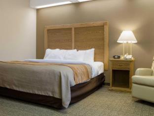 Bismarck Hotel | Quality Inn Bismarck I-94