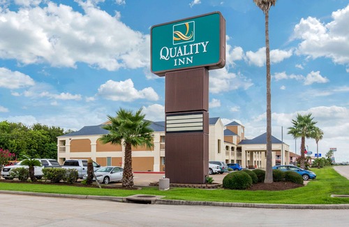 Clute Hotel | Quality Inn Clute Freeport