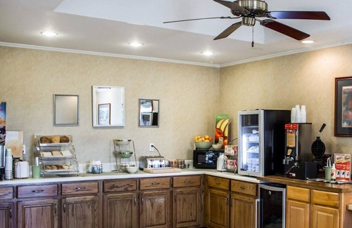 Goldsboro Hotel | Quality Inn Goldsboro