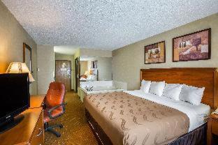 Mitchell Hotel | Quality Inn Mitchell I-90