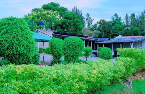 Nyanza Hotel | Quality Inn Motel Nyanza