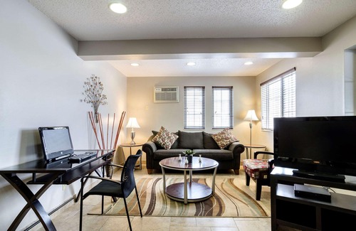 Osceola Hotel | Quality Inn Osceola