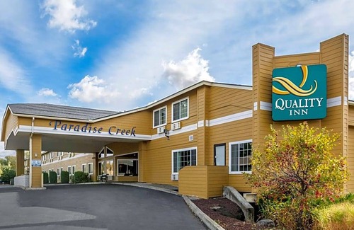 Pullman Hotel | Quality Inn Paradise Creek