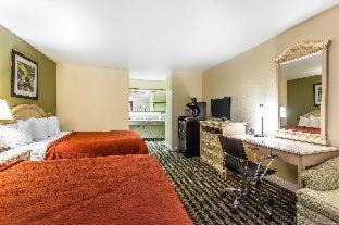 Salinas Hotel | Quality Inn Salinas City Center Area