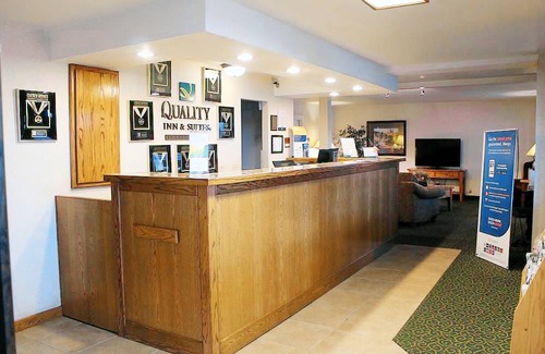 Goldendale Hotel | Quality Inn & Suites Goldendale