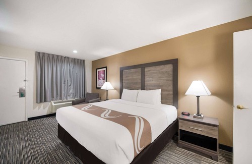 Lufkin Hotel | Quality Inn & Suites Lufkin