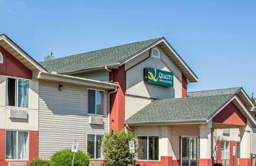 Otterbien Home Hotel | Quality Inn & Suites Middletown - Franklin