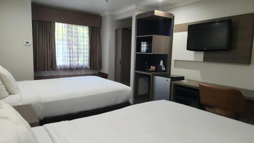 Santa Rosa Hotel | Quality Inn & Suites