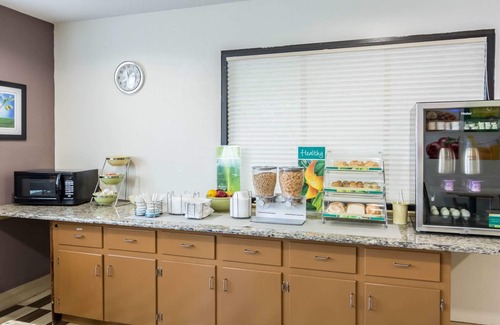 Warsaw Hotel | Quality Inn Warsaw near Rappahannock River