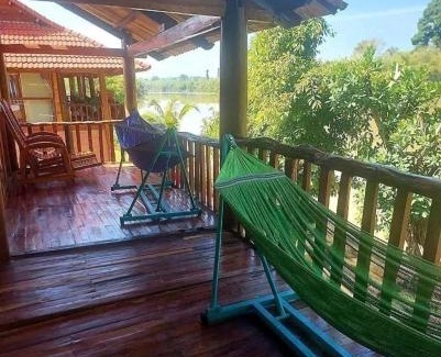 Kroun Hotel | Quang Minh Riverview Resort