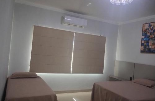 Sinop Apartment | Quarto com ar e banheiro estacionamento e Wi-Fi