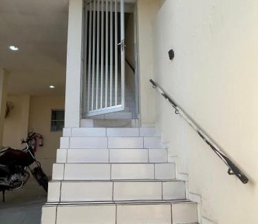 Presidente Medici Apartment | Quarto duplo aconchegante perto do centro de CG-PB