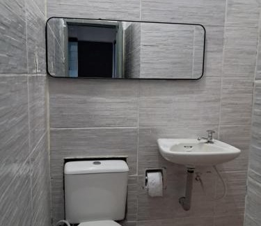Duque de Caxias House | Quarto econômico 25 de agosto