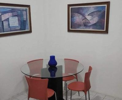 Caruaru House | Quarto em apartamento