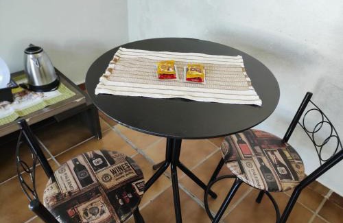 Santa Monica House | Quarto privativo no Bairro Santa Mônica