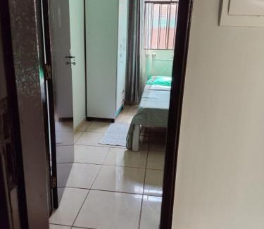 Maringa House | Quartos em casa na Cidade Canção Maringa