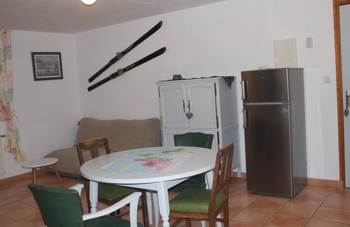 Arrigny Cottage | "Quebec" for 6 people, 3 km from Lake der with all conveniences
