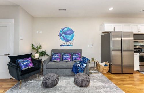 Third Ward House | Queen City Special: 10% Off 3+ nights!