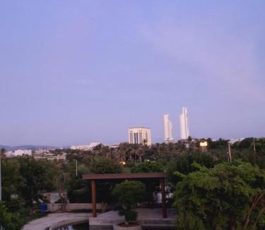 Phan Rang Hotel | Queen Luxury Hotel Phan Rang