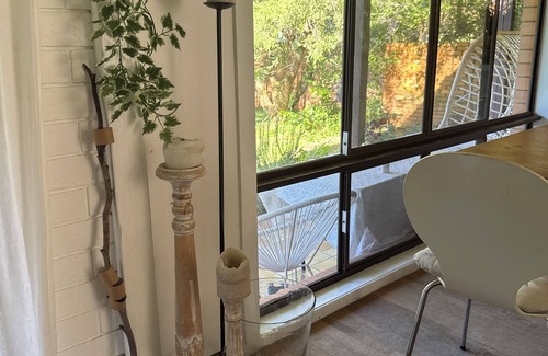 Mullumbimby Bed & Breakfast | Queen room in charming 4-bedroom B&B with WiFi and some AC in fab Mullumbimby