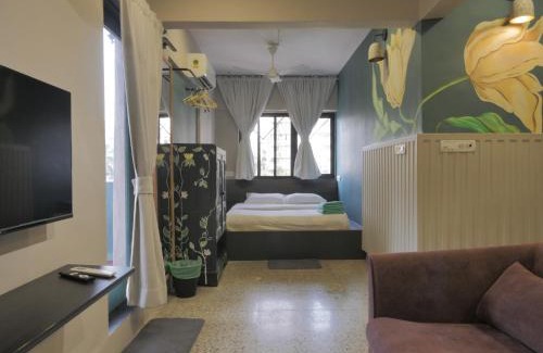 Pali Hill Apartment | Queenie - Bandra west