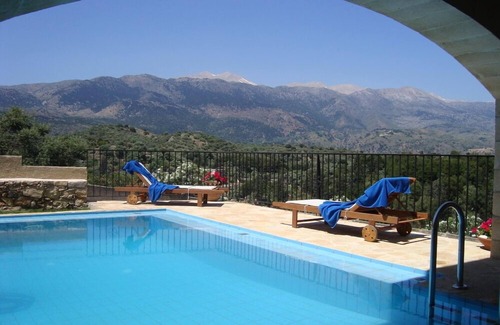 Alikambos Villa | Querini Villa Manolis In Alikampos 9km From Sandy Beach