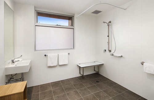 Port Adelaide Apartment | Quest Port Adelaide