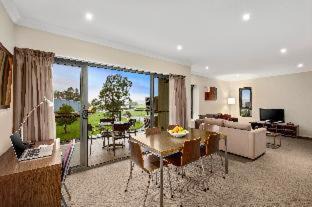 Singleton Apartment | Quest Singleton