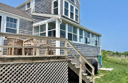 Quidnet House | Quidnet Waterfront with Private Beachfront. Magnificent Sunrise and sunsetsi