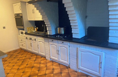 Anceaumeville Cottage | Quiet 14p gite ideal for families with heated swimming pool