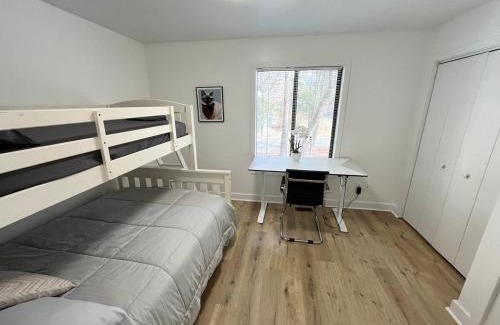 Chapel Hill House | Quiet 2 bedroom house close to UNC Duke RTP