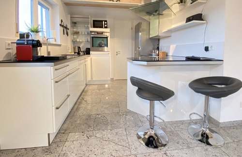 Boeblingen Apartment | Quiet 4.5 room app. for 4, close to the center, garage