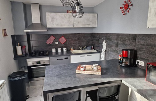 Haute-Saone Apartment | Quiet 8-person Logis 300 m walk from the karting circuit