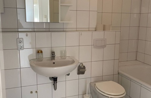 Frohnhausen Apartment | Quiet and central living! MA3R